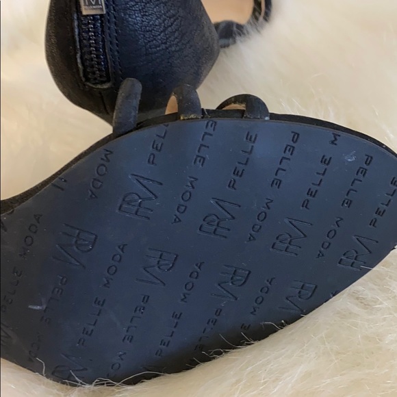 Pelle Moda shoes - Picture 5 of 7